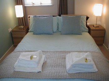 3e - Llys Rhostrefor 7 - Bedroom 2a.jpg