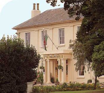 St Mellons Hotel